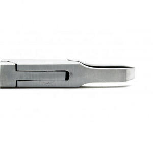 High Quality Custom Logo Manual Steel De Bonding Pliers OEM Design Hemolock Clip, Medic Instrument by <b>Blush</b> surgical - Product Image 3