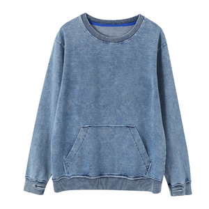 Sweat-shirt col rond en denim ZPB personnalisé, broderie chenille, sororité et fraternité grecques, unisexe, coton premium, lavage vintage - Product Image 4