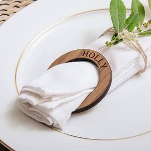 Anillo para servilletas de madera MDF cortado a láser, ligero, con logotipo y nombre personalizados, decoración para mesas de eventos y fiestas. - Product Image 1