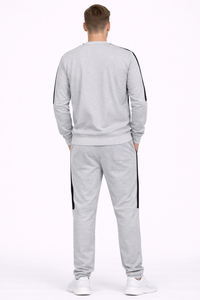 Conjunto Deportivo Premium para Hombre, Sudadera y Pantalones Deportivos Gris Claro, Tejido de Mezcla de Algodón Suave y Transpirable para una Comodidad Superior Durante Todo el Día - Product Image 3