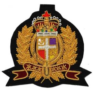 Insignia Bordada a Mano con Hilo Dorado Personalizada para Blazer, Parche de Fieltro Premium para Uniformes de Club y Ceremonias - Product Image 4