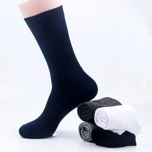 Calcetines Casuales de Vestir para Hombre WoSocks, 100% Algodón, Color Negro y Blanco Sólido, Diseño Largo Informal de Negocios con Logotipo en la Parte Inferior BY BS - Product Image 1