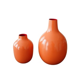 Ensemble tendance de deux vases à fleurs au design moderne, nouveaux vases décoratifs faits à la main, design simple, décoration pour la maison et l'hôtel - Product Image 2