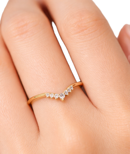 แหวนเพชรทรงกลมแบบขายส่ง ทองคำแท้ 18K แหวนเพชรเชฟรอน ดีไซน์มงกุฎเรียบหรู แหวนหมั้นแบบมินิมอล แหวนเพชรเรียบหรู - Product Image 6