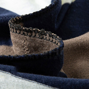 Camiseta de Hombre de Alta Calidad, Tejido Sólido y Transpirable, Corte Clásico, Manga Corta, Sensación de Algodón Suave, Ideal para un Look Casual - Product Image 4