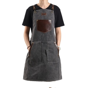 Delantal de Barbero Profesional de Cuero, Delantal Personalizado para Estilista, Chaquetas de Barbero para Corte de Cabello Hechas con Materiales de Alta Calidad - Product Image 1