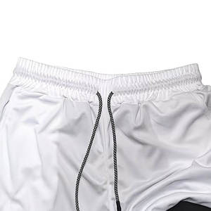 Shorts décontractés pour un usage quotidien, dotés d'une taille élastique confortable, d'un tissu doux, d'une construction pratique et d'une longue durée de vie. - Product Image 2