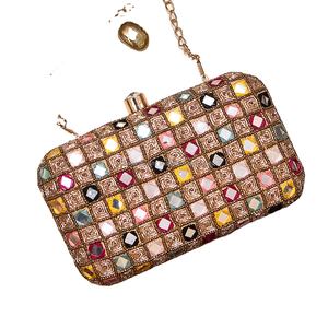 Sac à main de soirée à la mode pour les femmes vente chaude à Bahreïn Nigeria Canada Embrayages en satin embelli Artisan sac à main brodé - Product Image 1