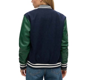 Veste universitaire en laine pour femmes en gros, tricotée, tissée, broderie, designs personnalisés, manches longues, utilisation pour le collège et l'école - Product Image 2