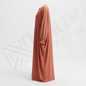 Robe Abaya Longue à Manches Longues et Col en V Perlé pour Femmes Musulmanes, Respirante, Séchage Rapide, Légère, en Polyester, Modeste, Vente en Gros - Product Image 3