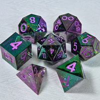 Ensemble de dés DND en résine verte écologique, fait main, dégradé, 7 pièces, polyédriques, à bords vifs, pour jeux de rôle Dungeons & Dragons