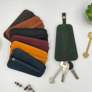 กระเป๋าใส่กุญแจหนังแท้สไตล์วินเทจทำมือ คลาสสิค หนังเครซี่ฮอร์ส  ของขวัญวันพ่อแบบส่วนตัว ตกแต่งสวยงาม - Product Image 3