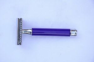 Traditional Stainless Steel Safety <b>Razor</b> for Men with Balanced Weight Handle High Quality for Wet/Dry Shaving Experience - Product Image 6