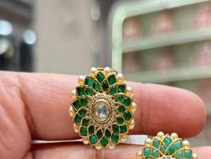 Aretes de Moda con Moissanita Chapados en Oro, de Latón, de Excelente Calidad, para Mujeres y Niñas, para Bodas y Fiestas - Product Image 2