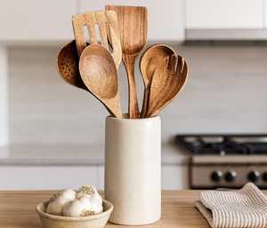 Cuillère de service moderne en bois plaqué or rose avec long manche, écologique et durable, capacité de 10 ml, idéale pour les fêtes - Product Image 2