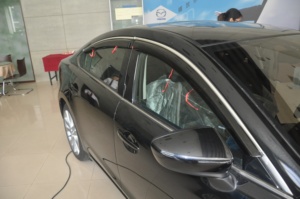 Viseras para ventanas de coche HIC, protectores contra la intemperie, viseras para puertas MAZDA 6 / Atenza 4 puertas sedán (con moldura cromada 15) 2013~2024 - Product Image 5
