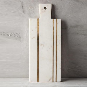 Planche à découper rectangulaire en marbre blanc et laiton, incrustée de laiton, très demandée - Product Image 1