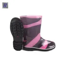 รองเท้าบูทกันฝนเด็ก AP Kids 2012 สีดำชมพู ผลิตจาก PVC กันน้ำ กันลื่น น่ารัก ทนทาน - Product Image 3