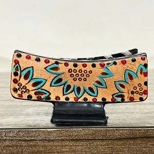 กิ๊บติดผมหนังวัวแท้สำหรับผู้หญิง ประดับดอกไม้สไตล์ตะวันตก ตกแต่งด้วยเทอร์ควอยซ์ งานแฮนด์เมดสุดหรู  เครื่องประดับแฟชั่นสำหรับสุภาพสตรี - Product Image 5