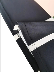 Polo de Manga Corta para Hombre, Diseño Geométrico con Bloques de Color, Tejido Transpirable, 100% Poliéster, Corte Regular, Venta al Por Mayor - Product Image 5