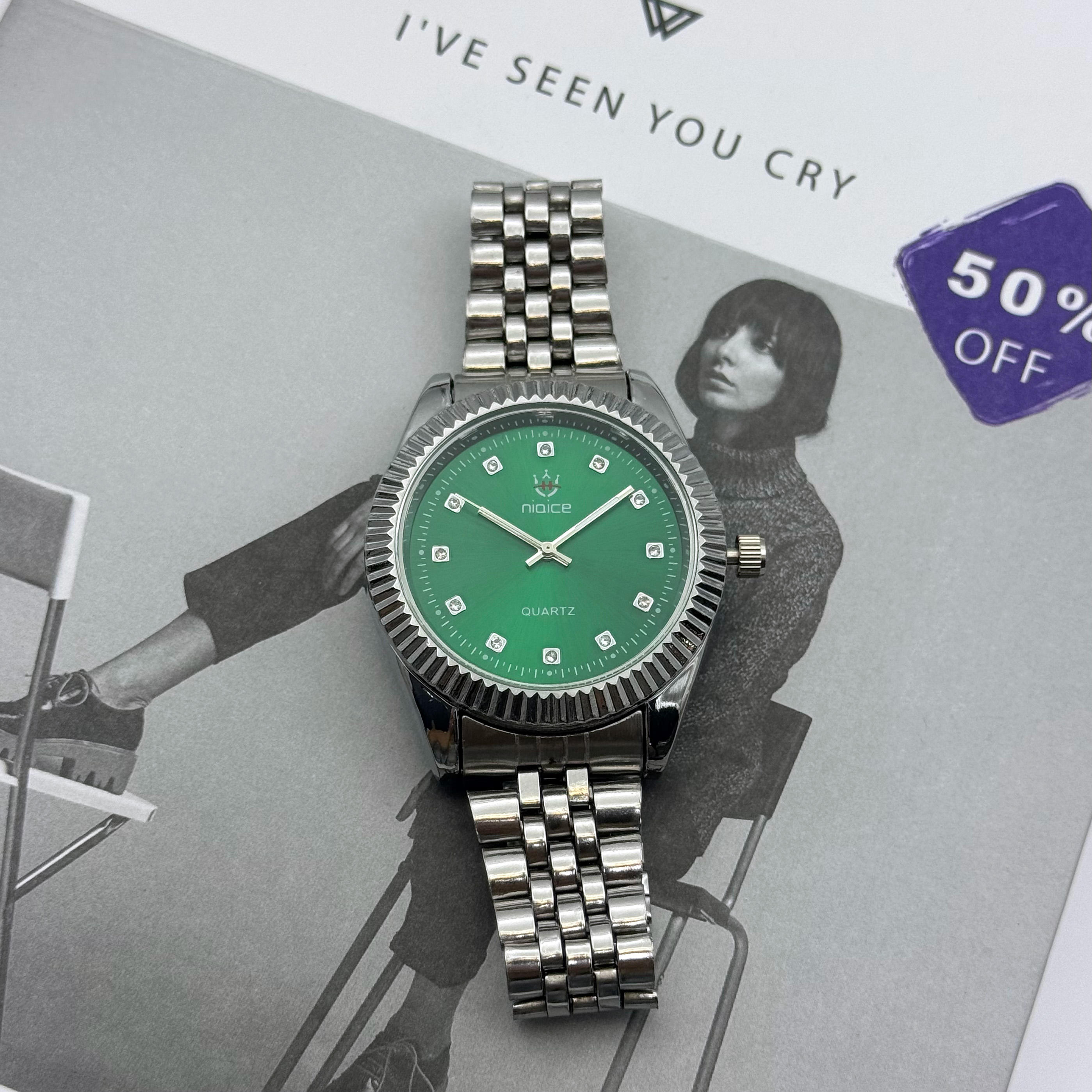 Silver-belt green plate