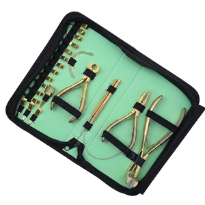 Kit Completo de Instalación de Extensiones de Cabello: Herramienta de Crimpado, Gancho para Cabello, Enhebrador de Cinta, Alicates de Sellado y Agujas - Product Image 1
