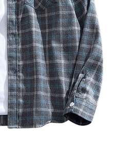 Chemise décontractée pour homme, gris foncé bleu à carreaux, coton et polyester, manches longues, boutonnée, motif à carreaux, douce et confortable, à porter au quotidien. - Product Image 6