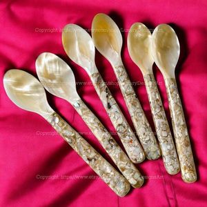 Juego de Cucharas de Resina Epoxi Coloridas, Cucharas Decorativas para Postre y Helado, Juego de Cucharas de Resina Multicolor - Product Image 1