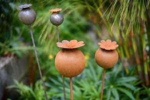 Piquet de jardin moderne rustique en métal, anneau et sphère, sculpture contemporaine pour pelouse, accent extérieur - Product Image 5