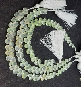 Cuentas facetadas de prehnita verde natural en forma de corazón de 5.5MM y 6MM, precio al por mayor, cuentas sueltas de piedras preciosas a granel de 8 pulgadas para la fabricación de joyas. - Product Image 2