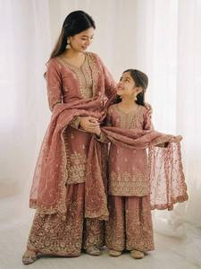 Conjunto de Salwar Kameez con Lentejuelas Bordadas, Dupatta de Tela Rosa, Traje Tradicional Indio Pakistaní para Bodas y Fiestas para Mujer - Product Image 2