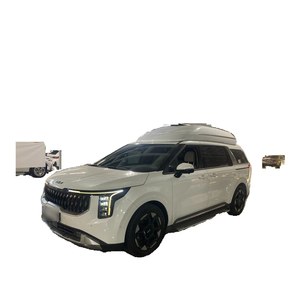 Kia Carnival 9 places essence Hi-Lux Van 2024, 44 230 km, boîte automatique, sièges en cuir, caméra de recul, pour conducteurs gauchers - Product Image 1