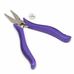 Pince à bec plat pour bijoux - Product Image 1