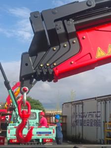 מנוף מפרקי הידראולי חדש מהמפעל, עוצמתי, 20 טון, 25 טון, 30 טון, 35 טון, עם זרוע מתקפלת, מניפולטור, מנוף זרוע מפרקית למשאית - Product Image 6