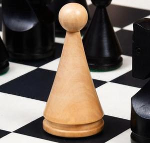 Juego de piezas de ajedrez clásicas de la serie Vintage del siglo XIX, en forma de cono, de madera de abeto ebonizado y madera natural, con un rey de 4.09 pulgadas, al mejor precio. - Product Image 1