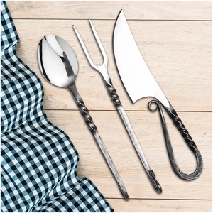 Ensemble de couverts rustiques de style viking en acier inoxydable forgé à la main de qualité supérieure pour le camping en plein air, comprenant cuillère, fourchette, couteau, personnalisable - Product Image 1