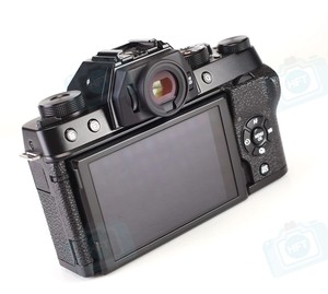 กล้องมิเรอร์เลส HFT Professional X-T100 เซ็นเซอร์ CMOS วิดีโอ Full HD หน้าจอขนาด >3 นิ้ว รองรับ SD Card แบตเตอรี่แบบชาร์จได้ ราคาประหยัด ใช้งานง่าย - Product Image 3