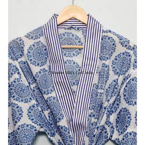 เสื้อคลุมอาบน้ำกิโมโนผู้หญิง ผ้าฝ้าย 100% นุ่ม พิมพ์ลายดิจิทัล คอวี แขนยาว ระบายอากาศ แห้งเร็ว สำหรับฤดูร้อน - Product Image 4