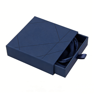 Boîte à bijoux en papier artisanal fantaisie personnalisée avec logo pour bague, collier, cadeau - Product Image 1