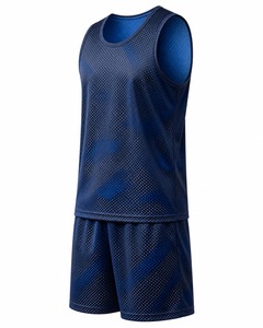 Débardeur de basketball respirant en maille pour homme, col en V, manches courtes, grande taille, écologique, léger, 100 % polyester, imprimé par sublimation - Product Image 2