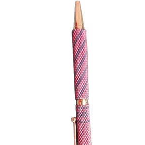 Stylo perlé coloré, entièrement perlé, acceptant la personnalisation, fait main, unique, décoratif, pour le bureau, la collation, l'école - Product Image 1