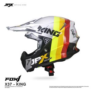 Le casque de motocross JPX Fox1 Motif X 37 offre une protection supérieure et un style audacieux pour une expérience de motocross ultime. - Product Image 2