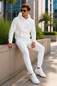 Ensemble de survêtement et de sport en polaire pour homme, sweat-shirt doux et pantalon de jogging pour un confort et une activité quotidiens - Product Image 5