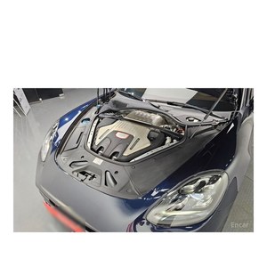 Porsche Panamera 4.0 GTS 2023 con Volante a la Izquierda, Asientos de Cuero, Cámara Trasera, Solo 19,457 km de Kilometraje - Product Image 6