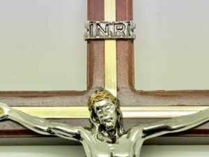 Personnalisé Classique En Acier alliage de zinc Multi fonctionnel Métal Artisanat Antique bronze cuivre Cadeaux Chrétiens Jésus Crucifix Croix - Product Image 4