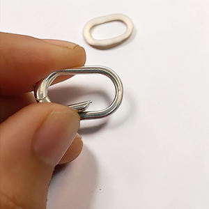 Mosquetón Redondo de Latón Chapado en Oro de 18K con Resorte, Conector de Gancho a Presión para Fornituras de Pendientes y Fabricación de Joyas - Product Image 4