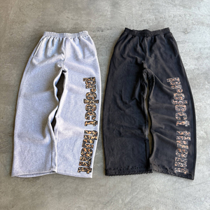 Pantalones Deportivos de Algodón Grueso con Estampado de Leopardo y Logotipo Bordado Personalizado de Alta Calidad para Hombre, Cintura Elástica Básica, Pierna Ancha - Product Image 1