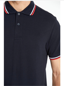 Camisa Casual de Manga Corta para Hombre, 100% Algodón Canvas, Secado Rápido, Corte Regular, Logotipo Bordado en la Parte Delantera, Cuello con Ribete Rojo - Product Image 5