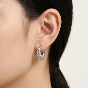 Boucles d'oreilles créoles bohèmes classiques en argent 925 pour femmes, bijoux tendance pour anniversaire, mariage, soirée et occasions spéciales - Product Image 2
