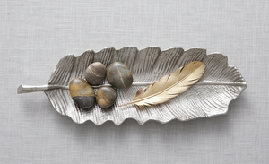 Plateau en argent contemporain minimaliste, texture sculpturale, objet d'art pour la cuisine et la salle à manger - Product Image 5